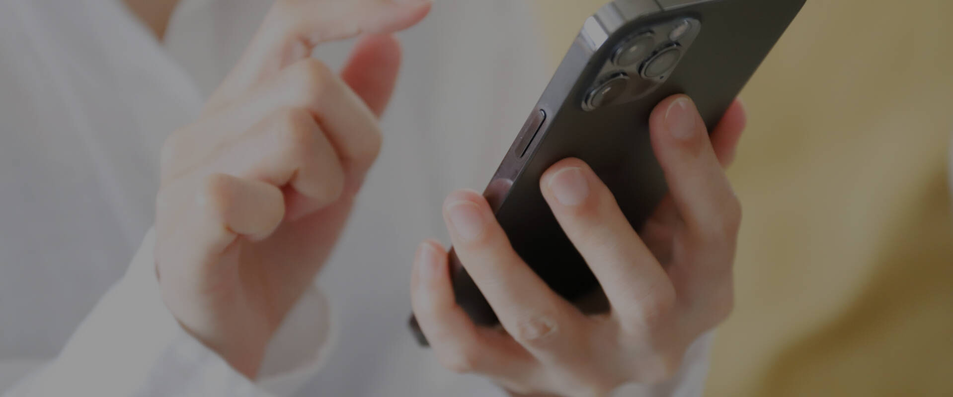 お問い合わせする人の写真