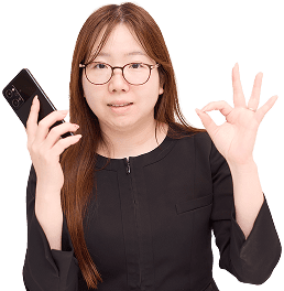 女性スタッフの写真